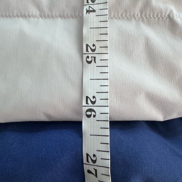 NWOT Lululemon Down for It All Vest Vapor - Picture 9 of 9